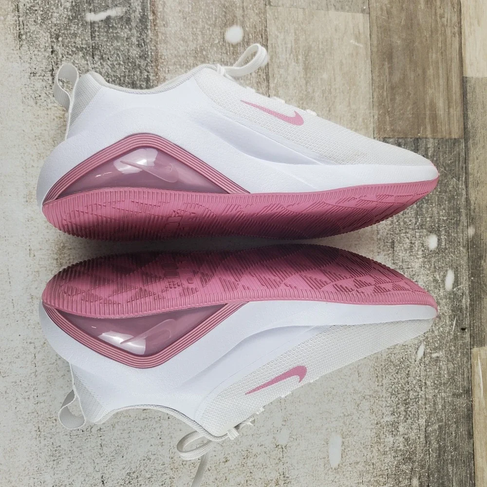 Nike Air Zoom Bella 7 Womens Shoes Sz 6 Training White Pink Lace-Up Sneakers